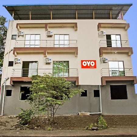 Hotel O Om Sai Residency Lodging And Boarding Taloje Экстерьер фото