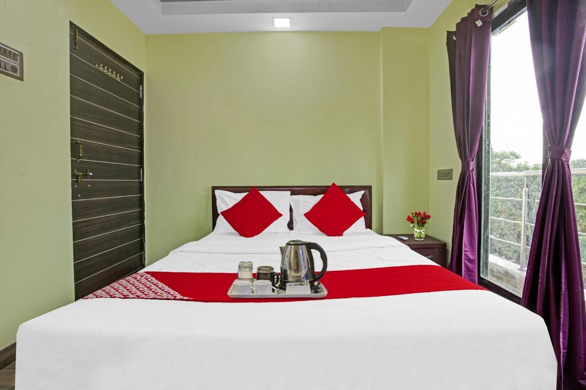 Hotel O Om Sai Residency Lodging And Boarding Taloje Экстерьер фото