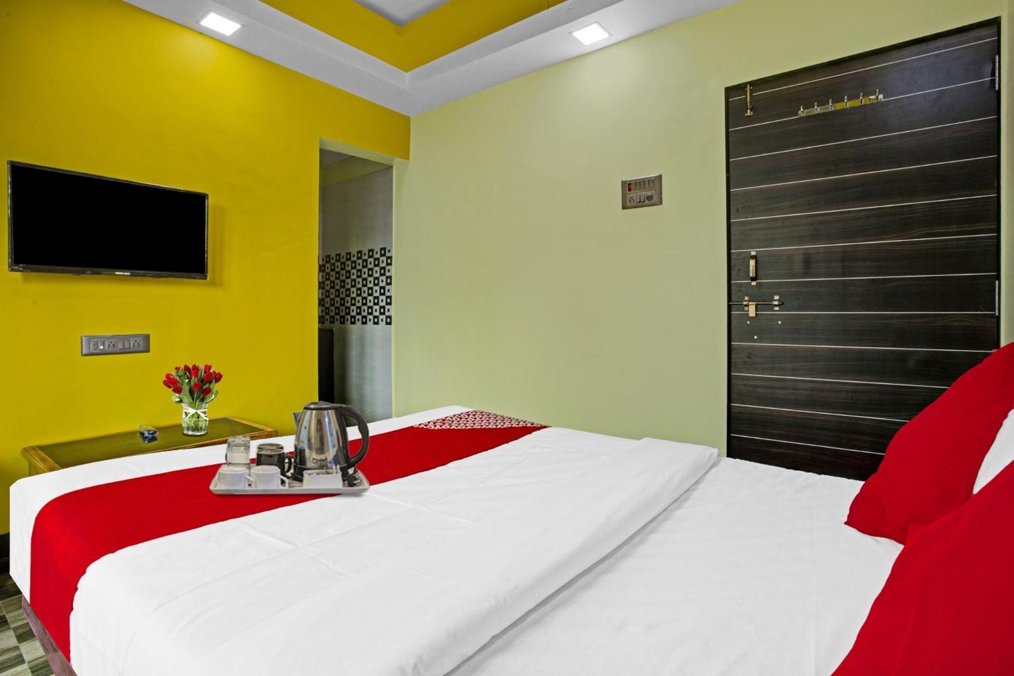 Hotel O Om Sai Residency Lodging And Boarding Taloje Экстерьер фото